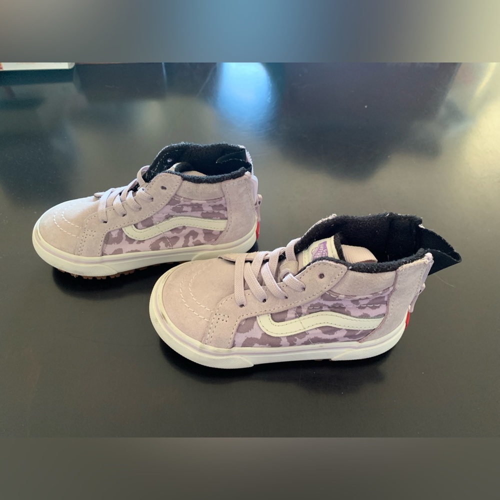 VANS toddler sneaker